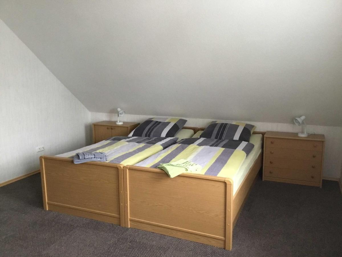 Ferienwohnung Rossis Nüst, 31516 Uplengen Exterior foto